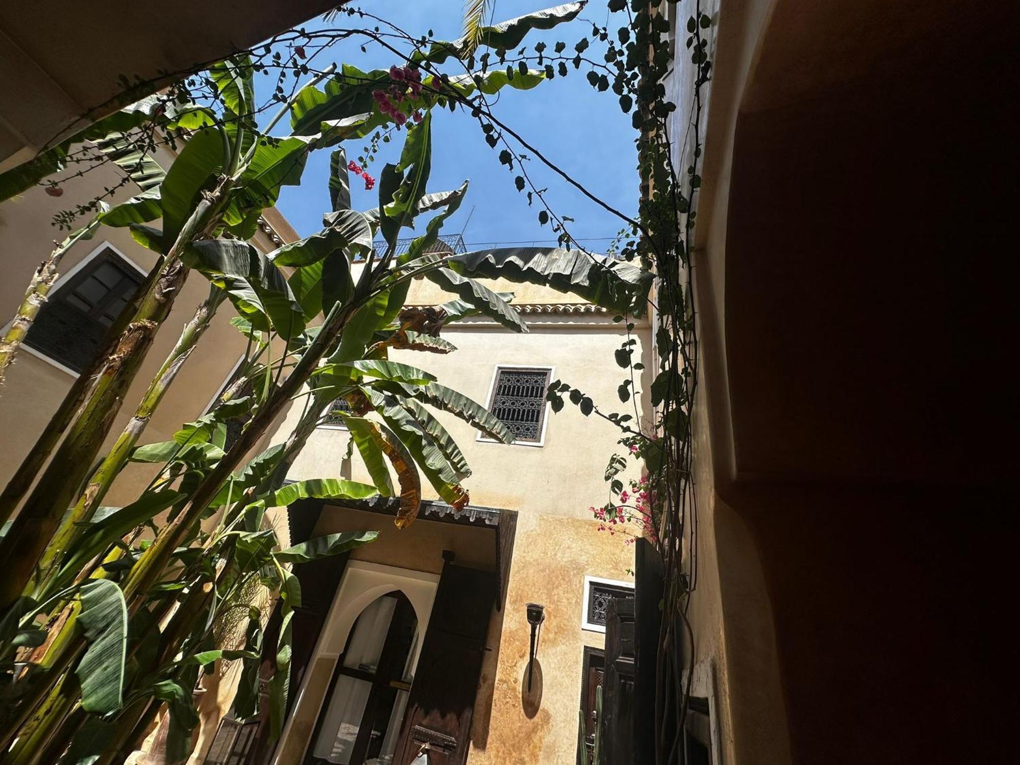 Riad Bamileke Marrakesh Bagian luar foto
